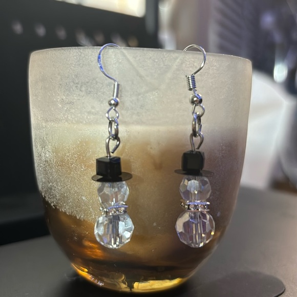 Snowman Beaded Christmas Earrings with White Rhinestone Scarf Holiday S… - Picture 3 of 4